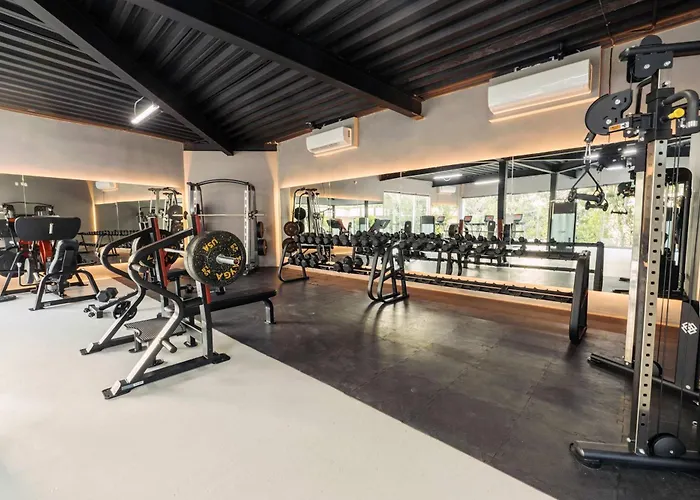 Apartment Luxury Two-level Loft In With Pool & Gym